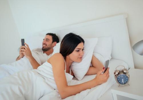离婚协议女方给抚养费没给怎么办